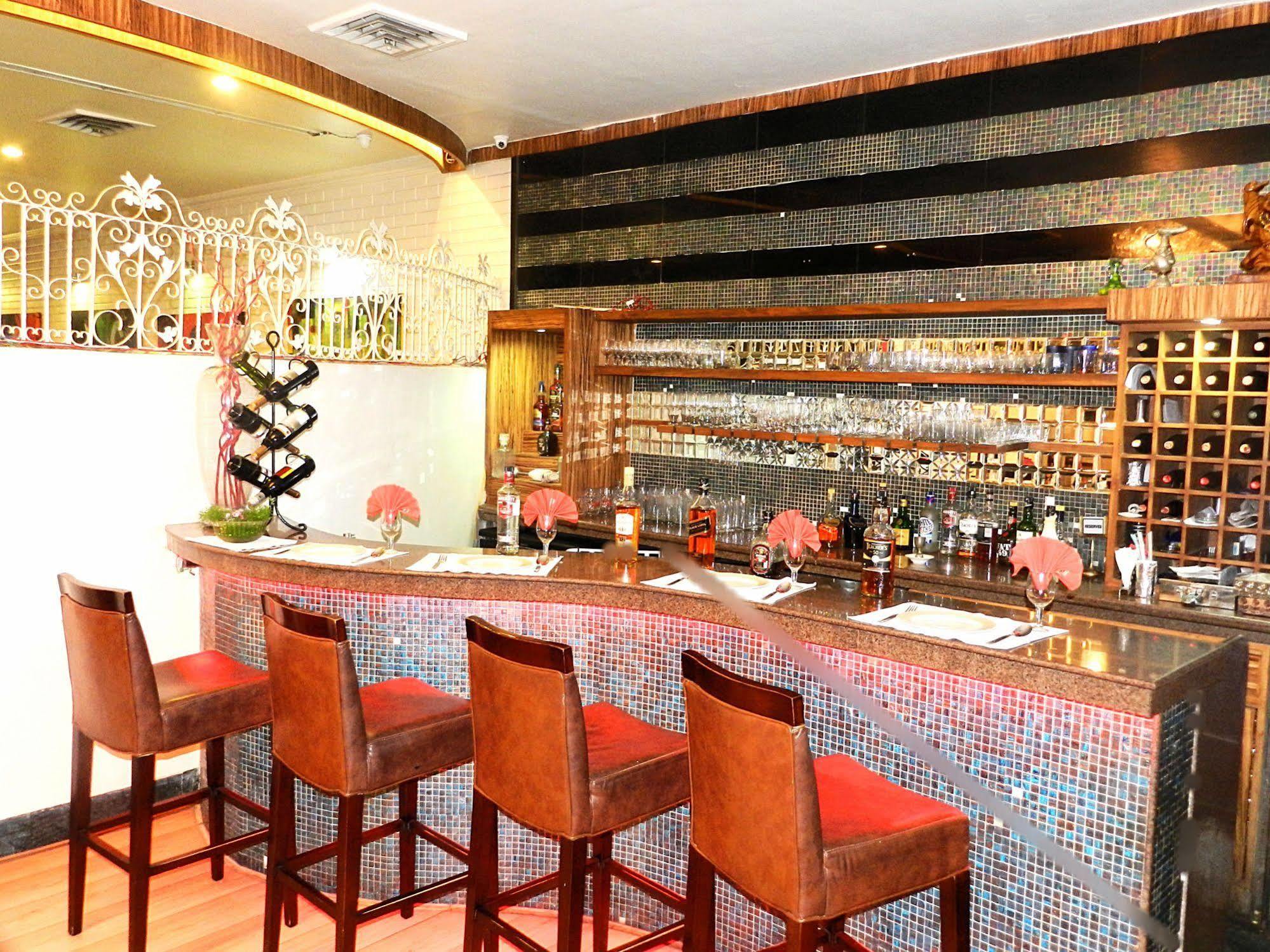 Amarpreet, Chhatrapati Sambhajinagar - Am Hotel Kollection Aurangabad  Buitenkant foto