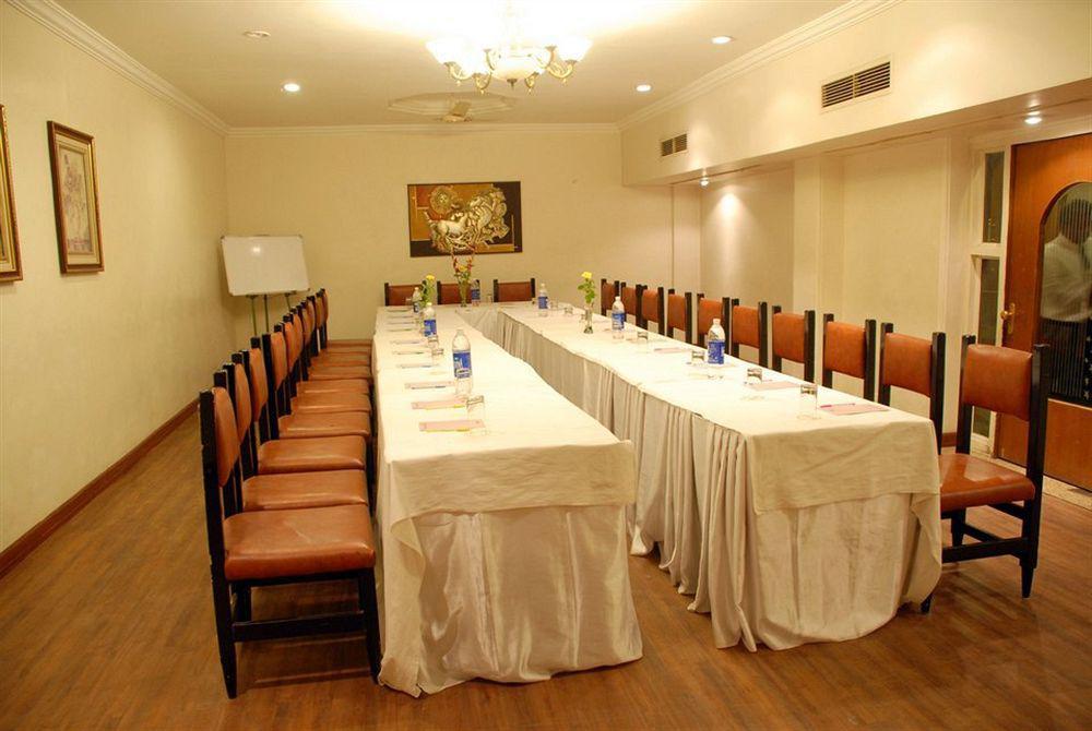 Amarpreet, Chhatrapati Sambhajinagar - Am Hotel Kollection Aurangabad  Buitenkant foto