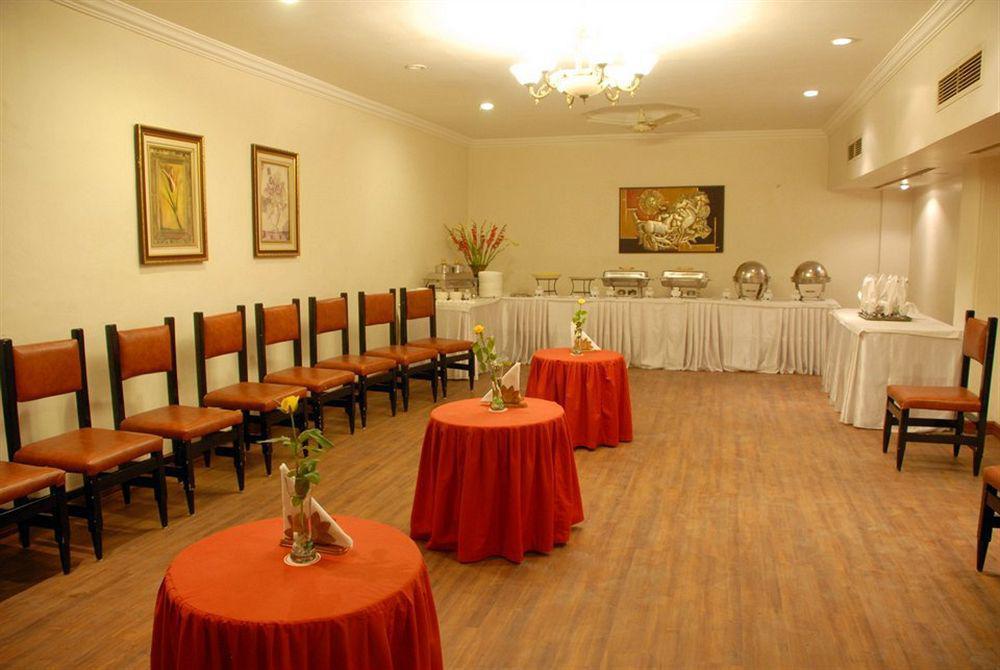 Amarpreet, Chhatrapati Sambhajinagar - Am Hotel Kollection Aurangabad  Buitenkant foto